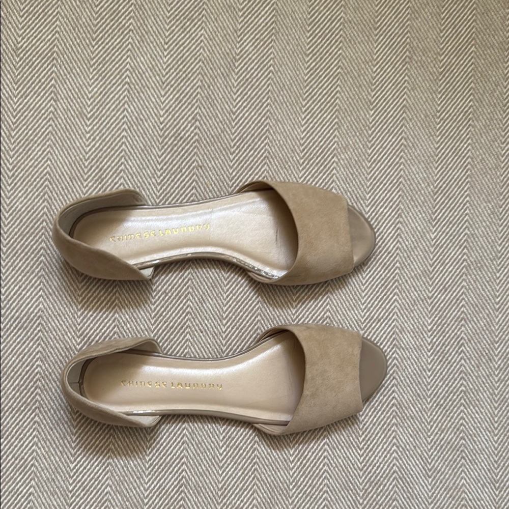 Chinese Laundry Tan Sandals with Peep-Toe and d'Orsay Design